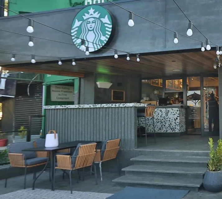 starbucks-india.webp
